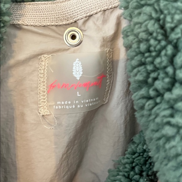 FP Movement Adventure Awaits Fleece Vest - Picture 4 of 9